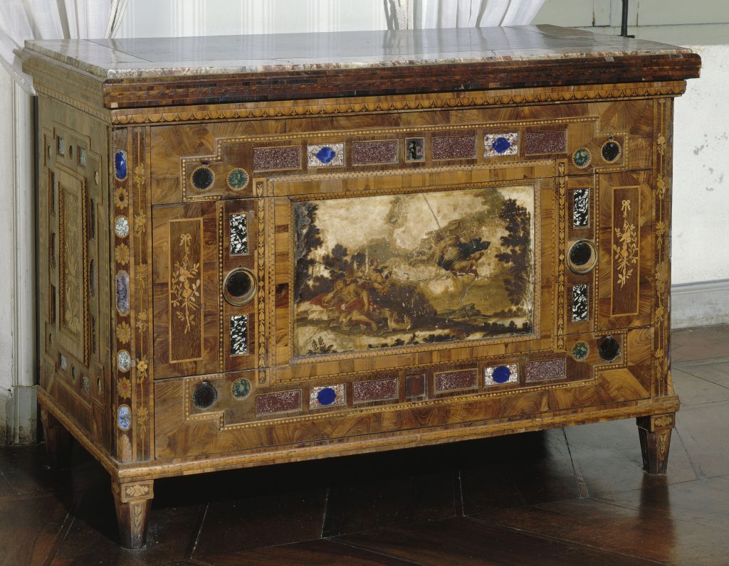 Giovanni Battista Maroni commode Maison Bonaparte