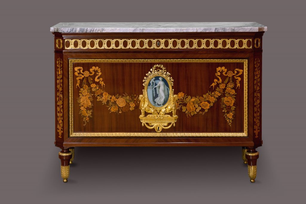 Giuseppe Maggiolini commode palazzo reale Milano